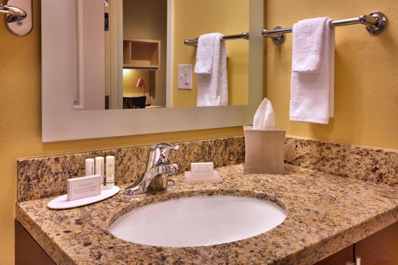 Towneplace Suites By Marriott Dickinson Eksteriør billede