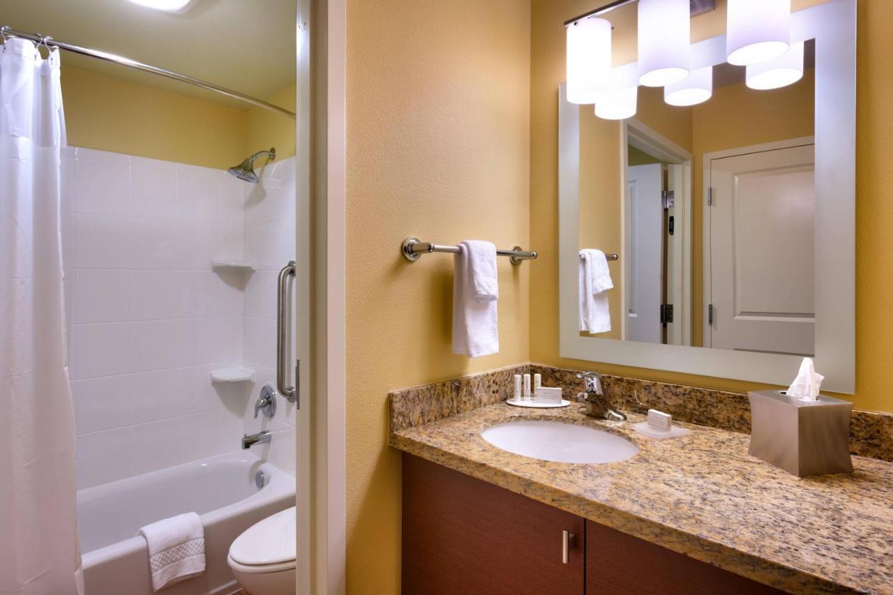 Towneplace Suites By Marriott Dickinson Eksteriør billede