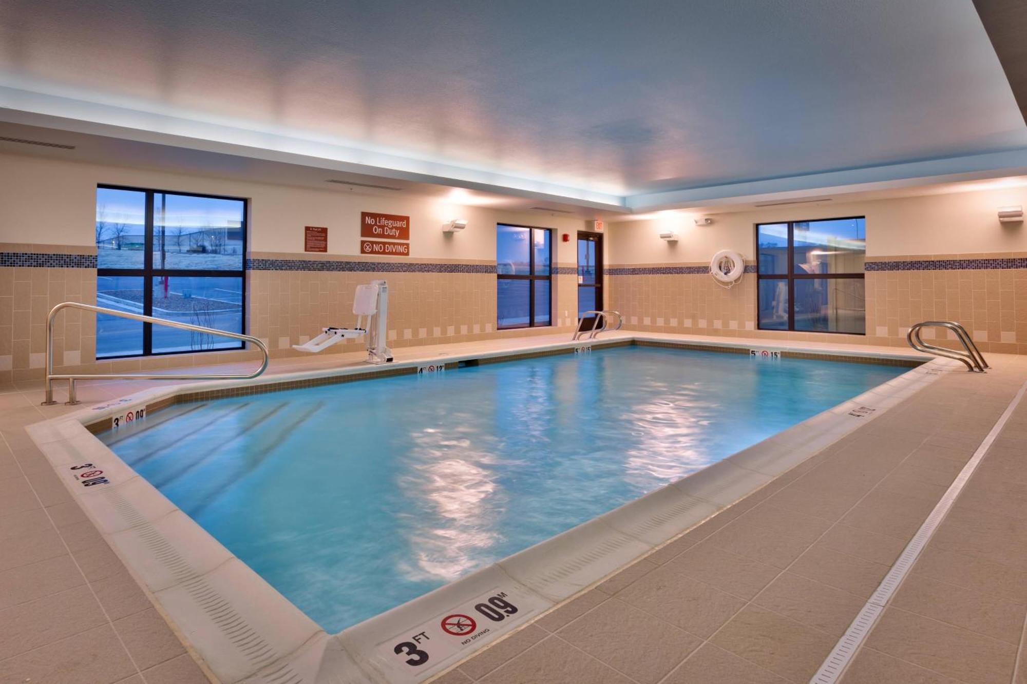 Towneplace Suites By Marriott Dickinson Eksteriør billede